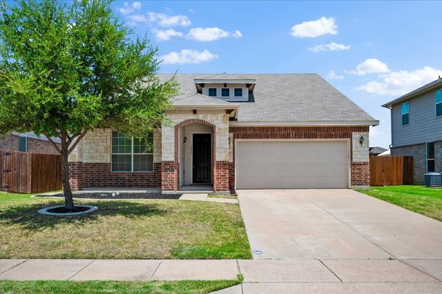 3905 Polar Brook Drive, Fort Worth, TX 76244