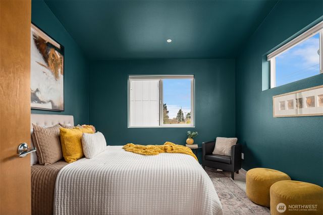 6251 8th Avenue NW, Seattle, WA 98107