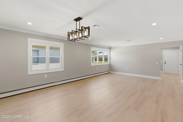 136 Orlando Boulevard, Toms River, NJ 08757