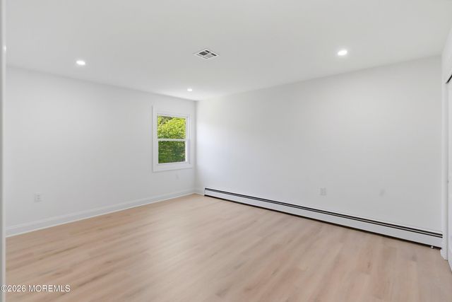 136 Orlando Boulevard, Toms River, NJ 08757