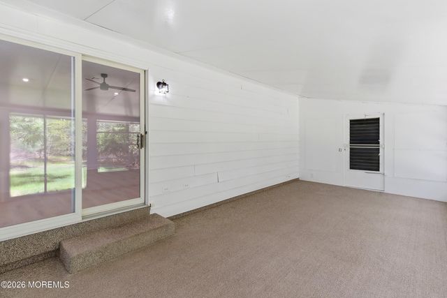 136 Orlando Boulevard, Toms River, NJ 08757