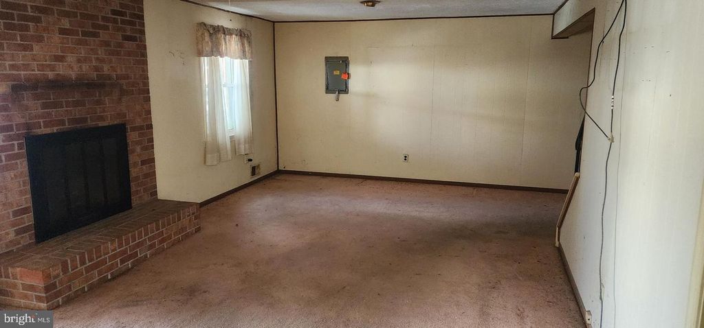 1007 SITKA SPRUCE LN, Sykesville, MD 21784