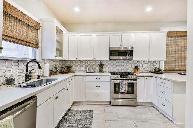 1121 Market Street, Galveston, TX 77550