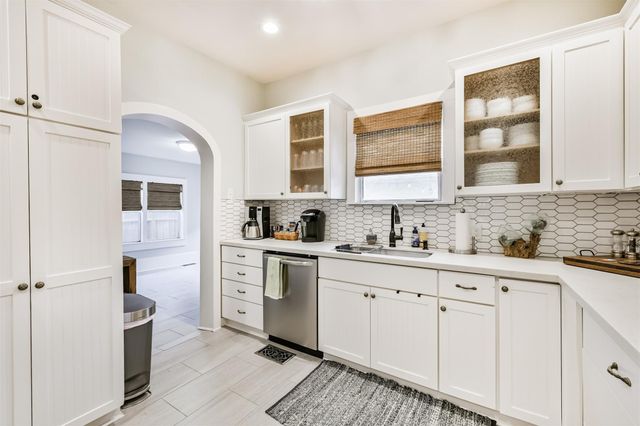 1121 Market Street, Galveston, TX 77550