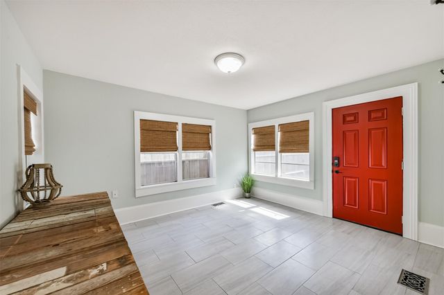 1121 Market Street, Galveston, TX 77550