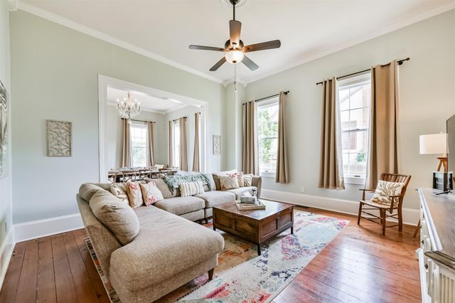 1121 Market Street, Galveston, TX 77550