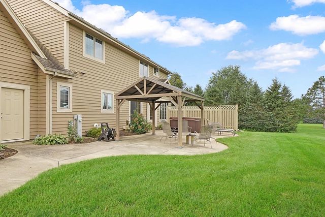 S89W34740 Eagle TERRACE, Eagle, WI 53119