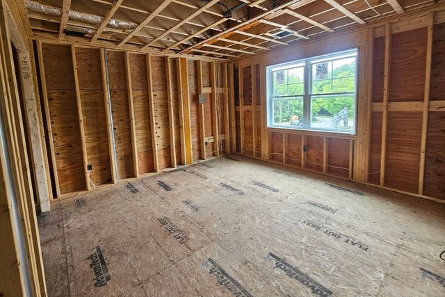 59 Cobb Street, Mansfield, MA 02048