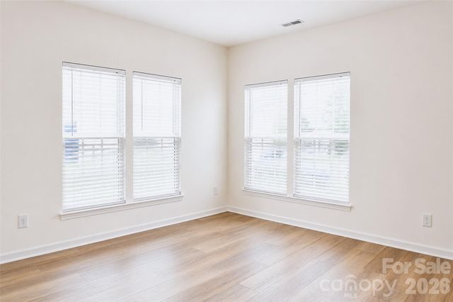 4913 Sunburst Lane, Charlotte, NC 28213