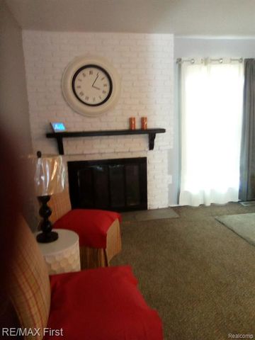 25311 Greenbrooke Drive, Southfield, MI 48033