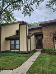 25311 Greenbrooke Drive, Southfield, MI 48033