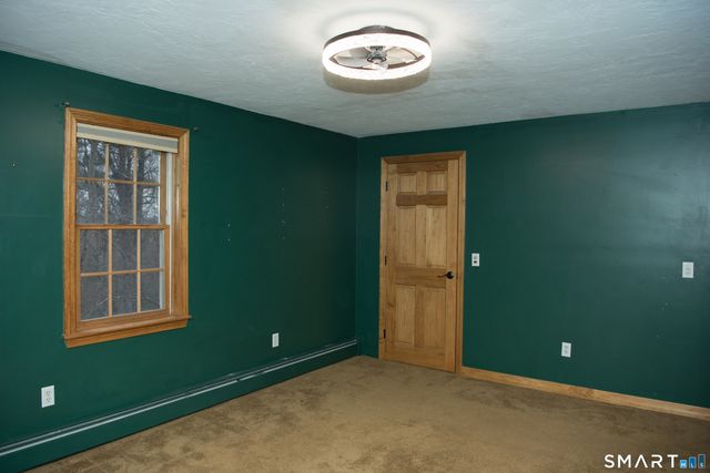 192 Stawicki Road, Thompson, CT 06255