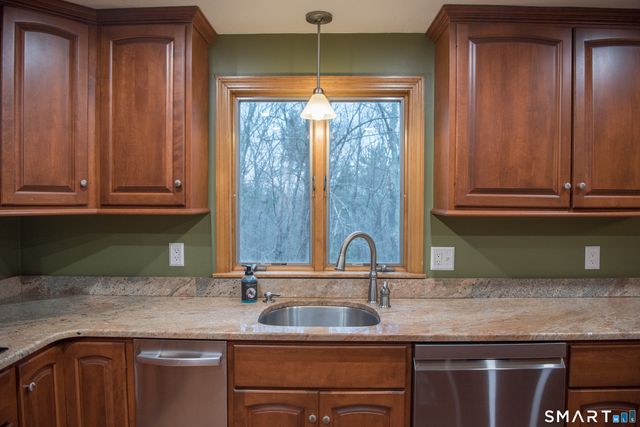 192 Stawicki Road, Thompson, CT 06255