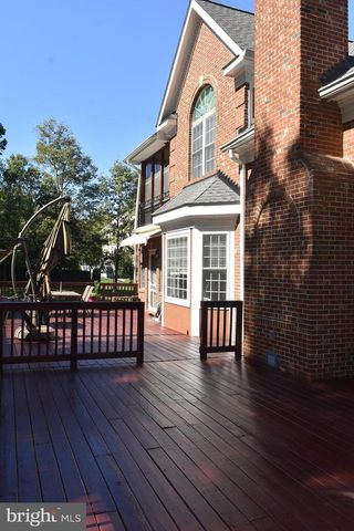 12511 ROCHESTER DR, Fairfax, VA 22030