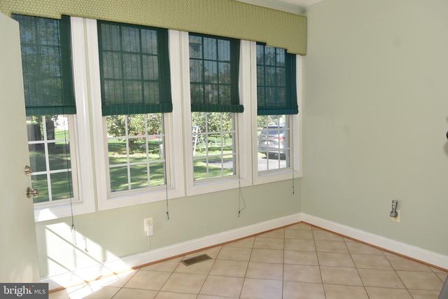 12511 ROCHESTER DR, Fairfax, VA 22030