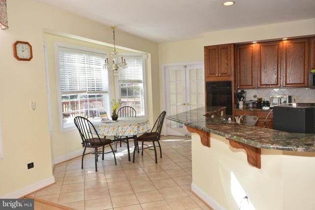 12511 ROCHESTER DR, Fairfax, VA 22030