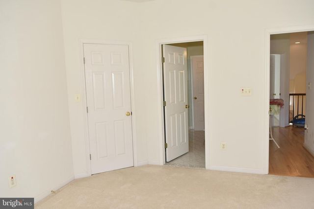 12511 ROCHESTER DR, Fairfax, VA 22030