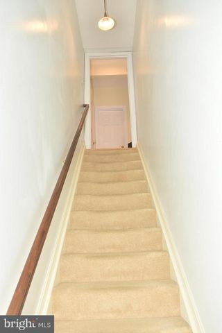 12511 ROCHESTER DR, Fairfax, VA 22030