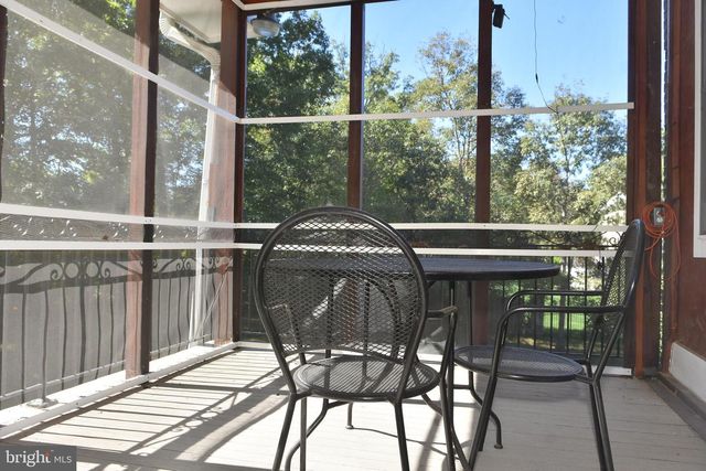 12511 ROCHESTER DR, Fairfax, VA 22030