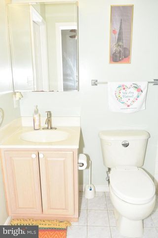 12511 ROCHESTER DR, Fairfax, VA 22030