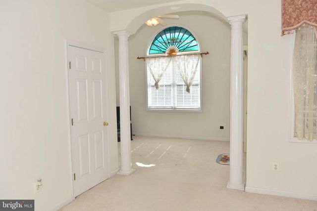12511 ROCHESTER DR, Fairfax, VA 22030