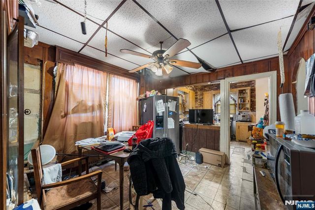 70 N Essex Avenue, Orange, NJ 07050