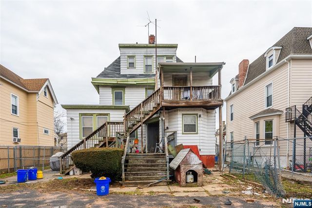 70 N Essex Avenue, Orange, NJ 07050