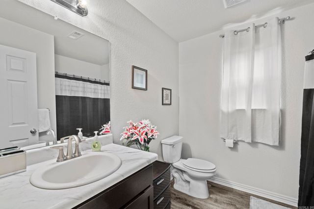 1614 Lil Larry Drive, Cabot, AR 72023