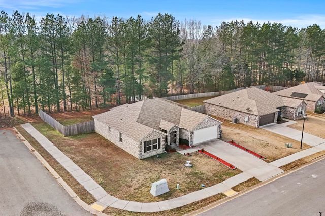 1614 Lil Larry Drive, Cabot, AR 72023