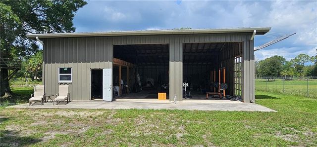20101 Huffmaster RD, North Fort Myers, FL 33917