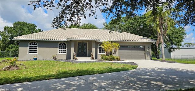 20101 Huffmaster RD, North Fort Myers, FL 33917