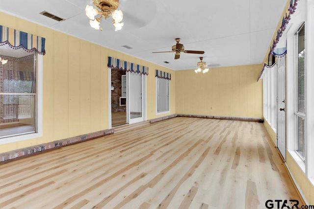 307 Easy Dr., Hideaway, TX 75771