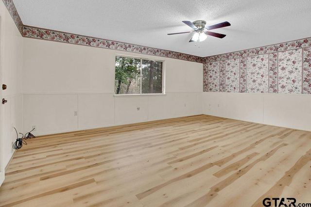 307 Easy Dr., Hideaway, TX 75771