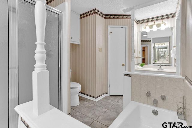 307 Easy Dr., Hideaway, TX 75771