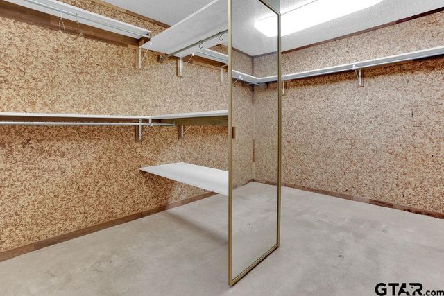 307 Easy Dr., Hideaway, TX 75771