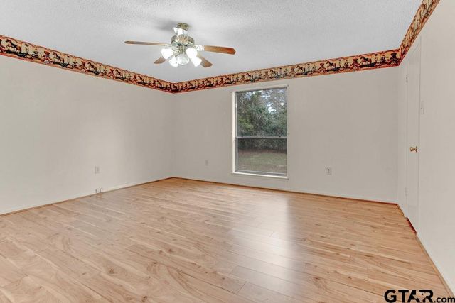 307 Easy Dr., Hideaway, TX 75771