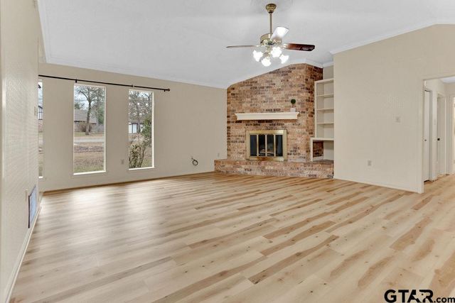 307 Easy Dr., Hideaway, TX 75771