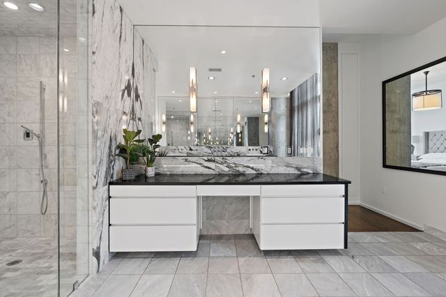 700 12th Ave S Unit 1101, Nashville, TN 37203