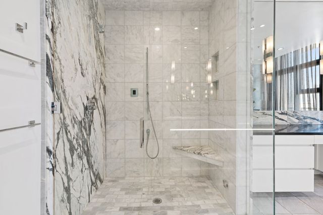 700 12th Ave S Unit 1101, Nashville, TN 37203