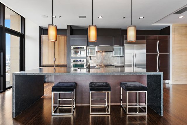 700 12th Ave S Unit 1101, Nashville, TN 37203