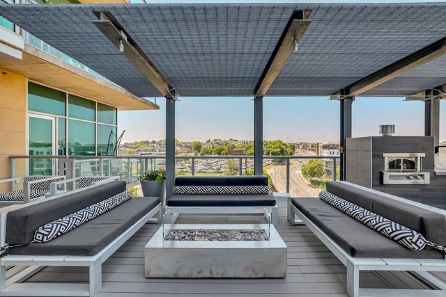 700 12th Ave S Unit 1101, Nashville, TN 37203