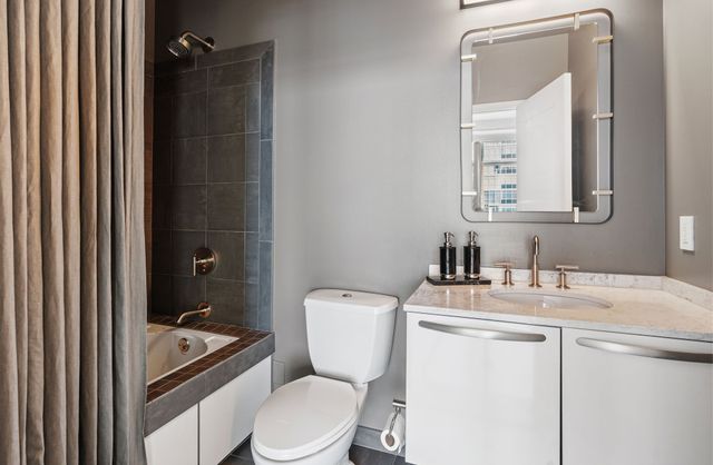 700 12th Ave S Unit 1101, Nashville, TN 37203