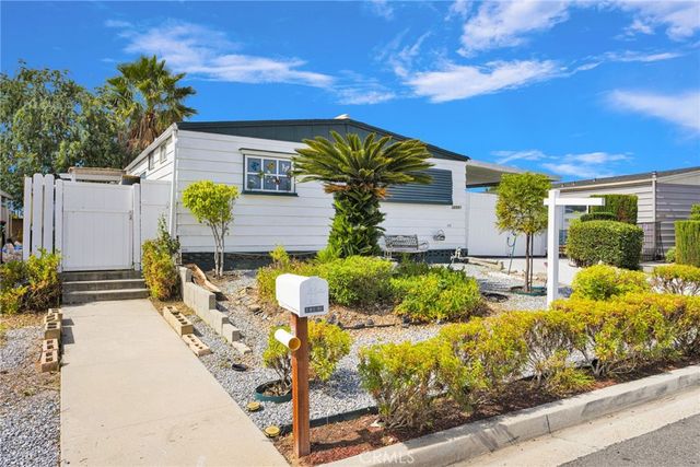 38591 Via Escarlata, Murrieta, CA 92563