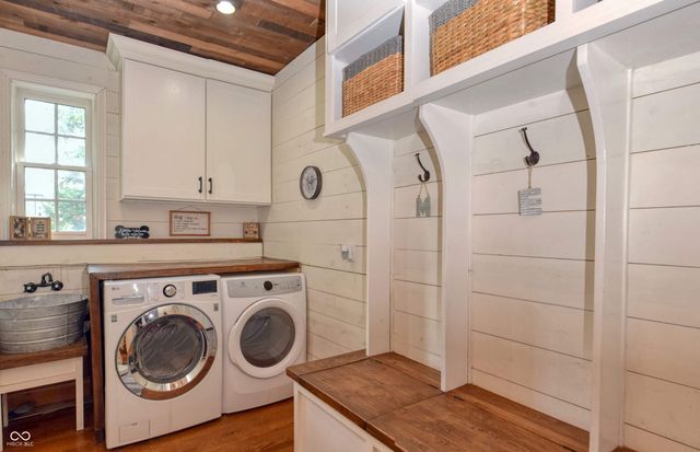 9928 Wading Crane Avenue, Mccordsville, IN 46055