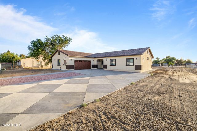 40719 E 171st Street, Lake Los Angeles, CA 93535