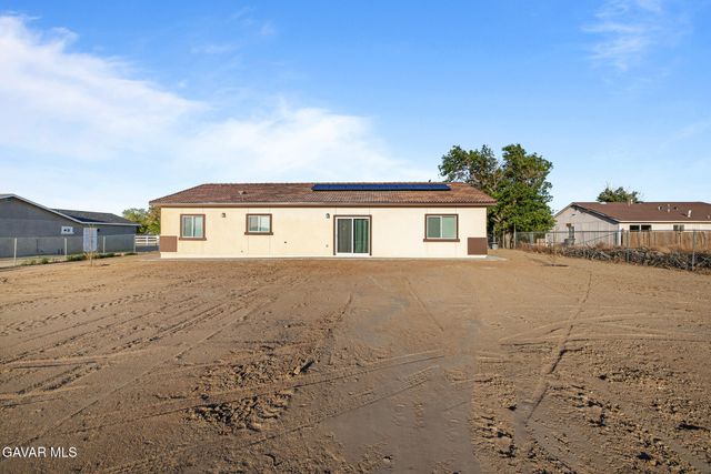 40719 E 171st Street, Lake Los Angeles, CA 93535