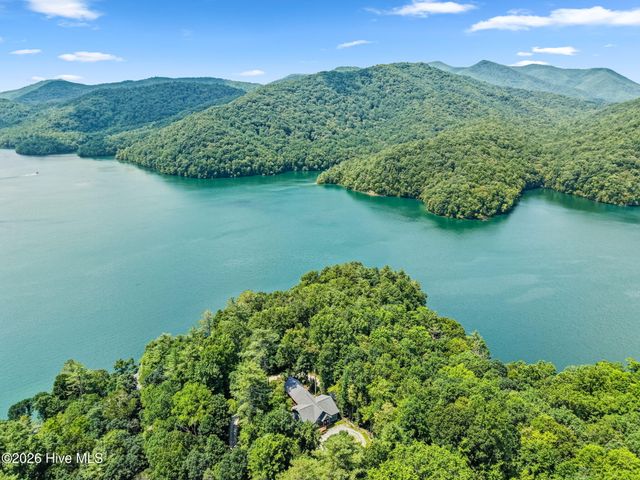 118 Kareny Drive, Topton, NC 28781