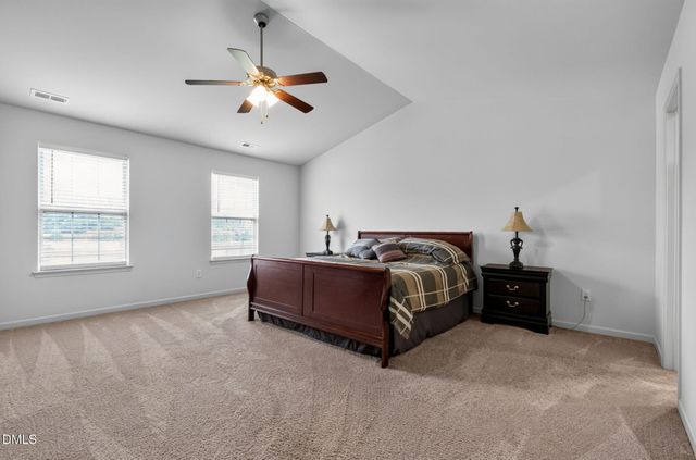 19 Rockwater Way, Zebulon, NC 27597
