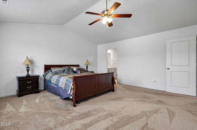 19 Rockwater Way, Zebulon, NC 27597