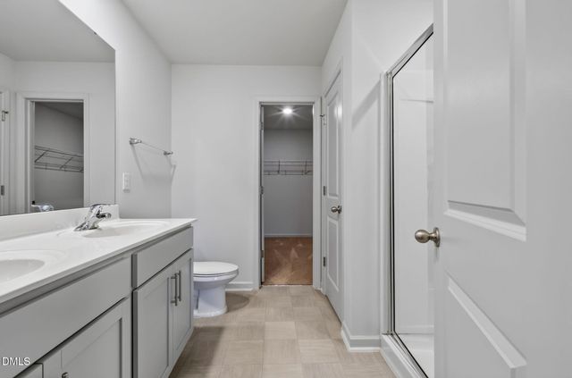 19 Rockwater Way, Zebulon, NC 27597
